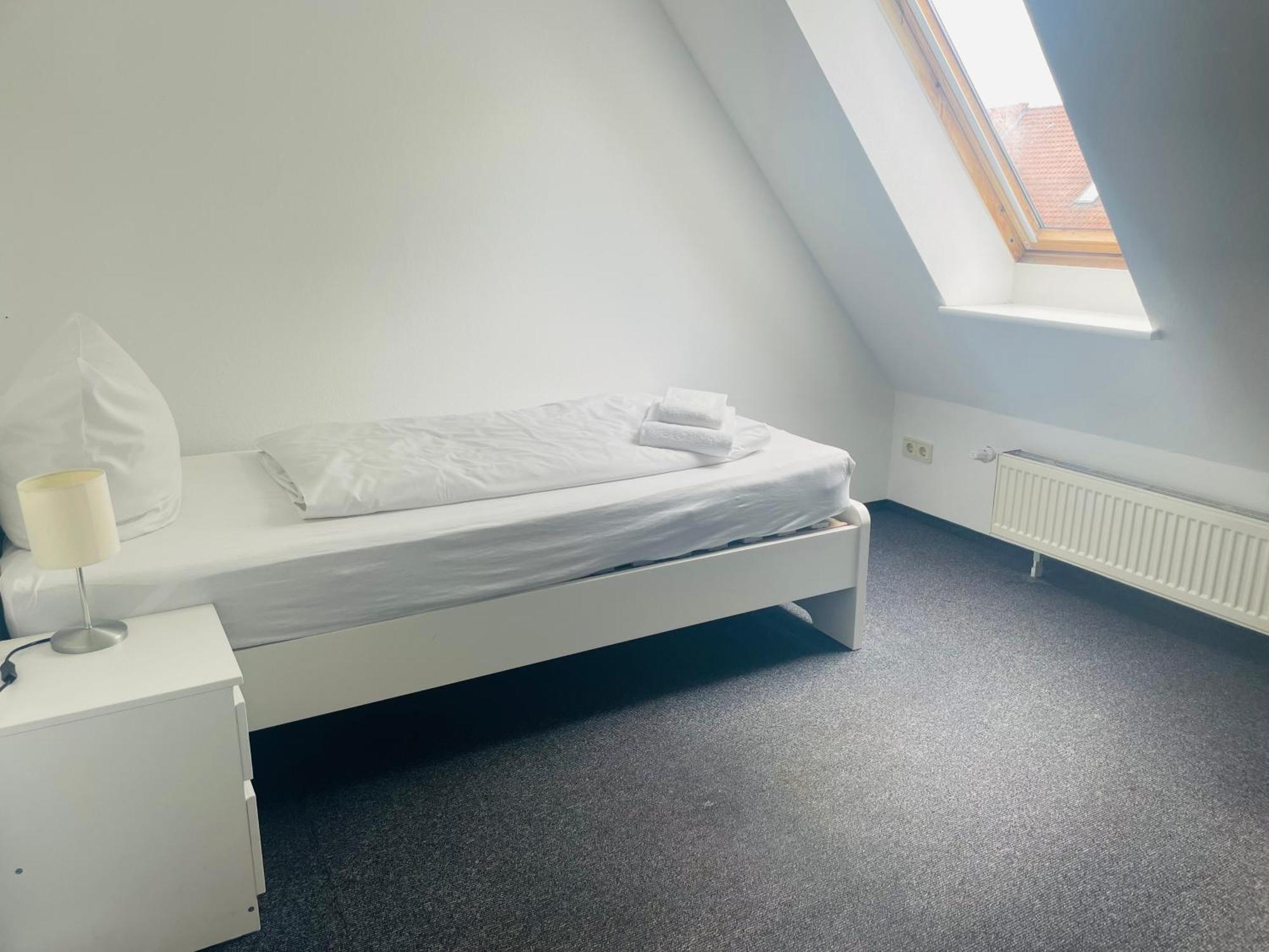Markt Eins Gaestezimmer Schoppenstedt Bagian luar foto