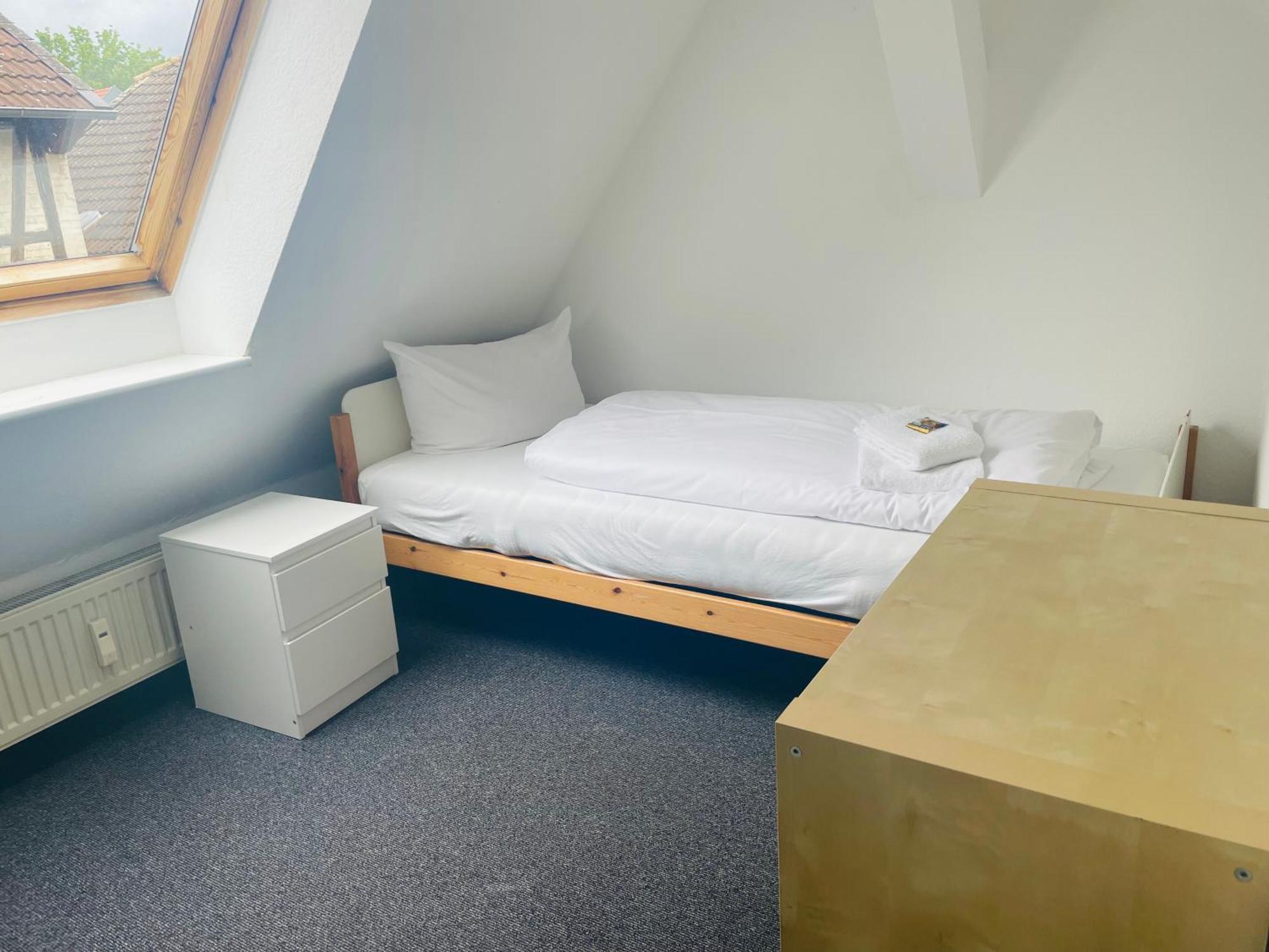 Markt Eins Gaestezimmer Schoppenstedt Bagian luar foto